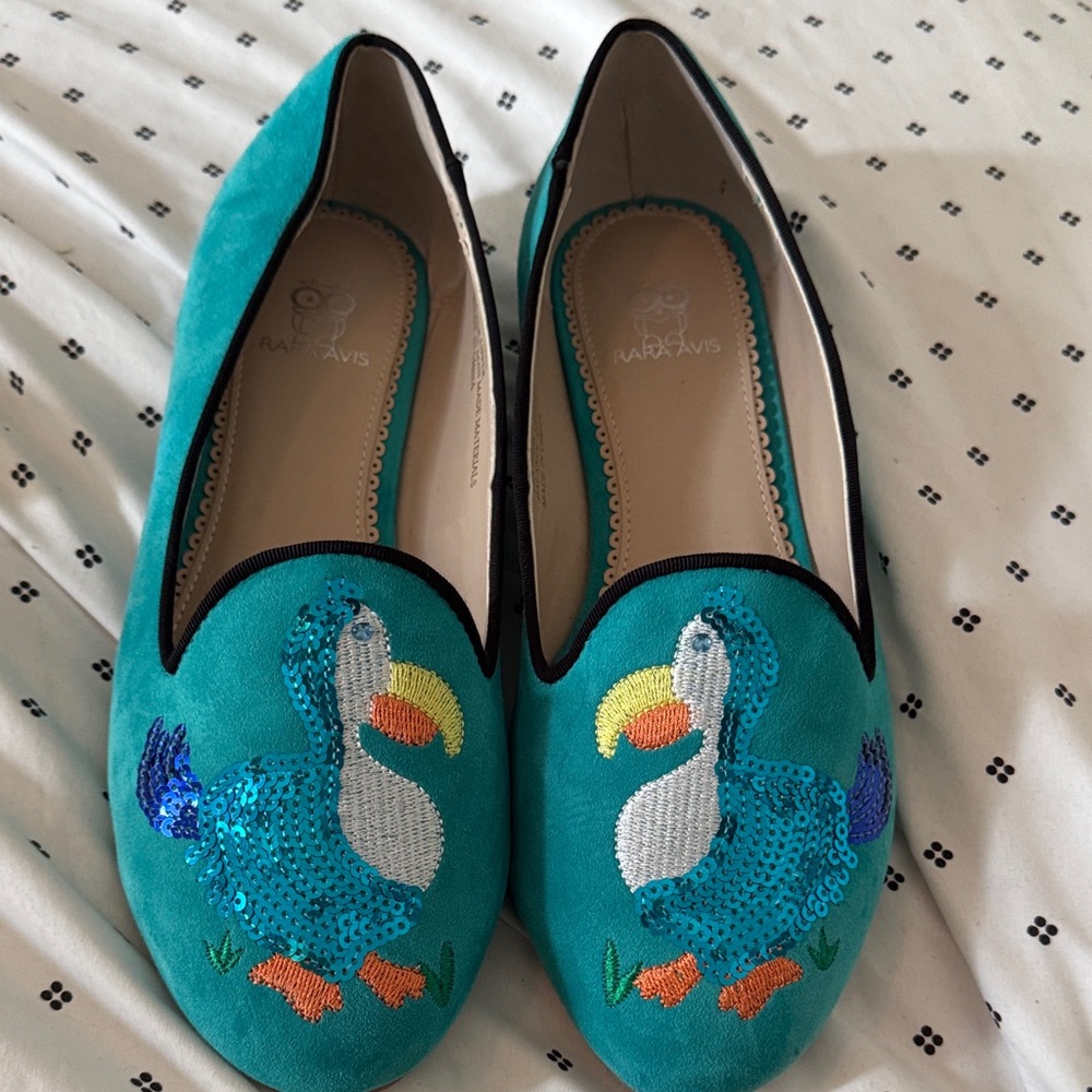 Rara Avis by Iris Apfel,Sequencing Dodo bird design suede aqua woman size 10